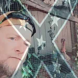 Meet your Posher, Joshua